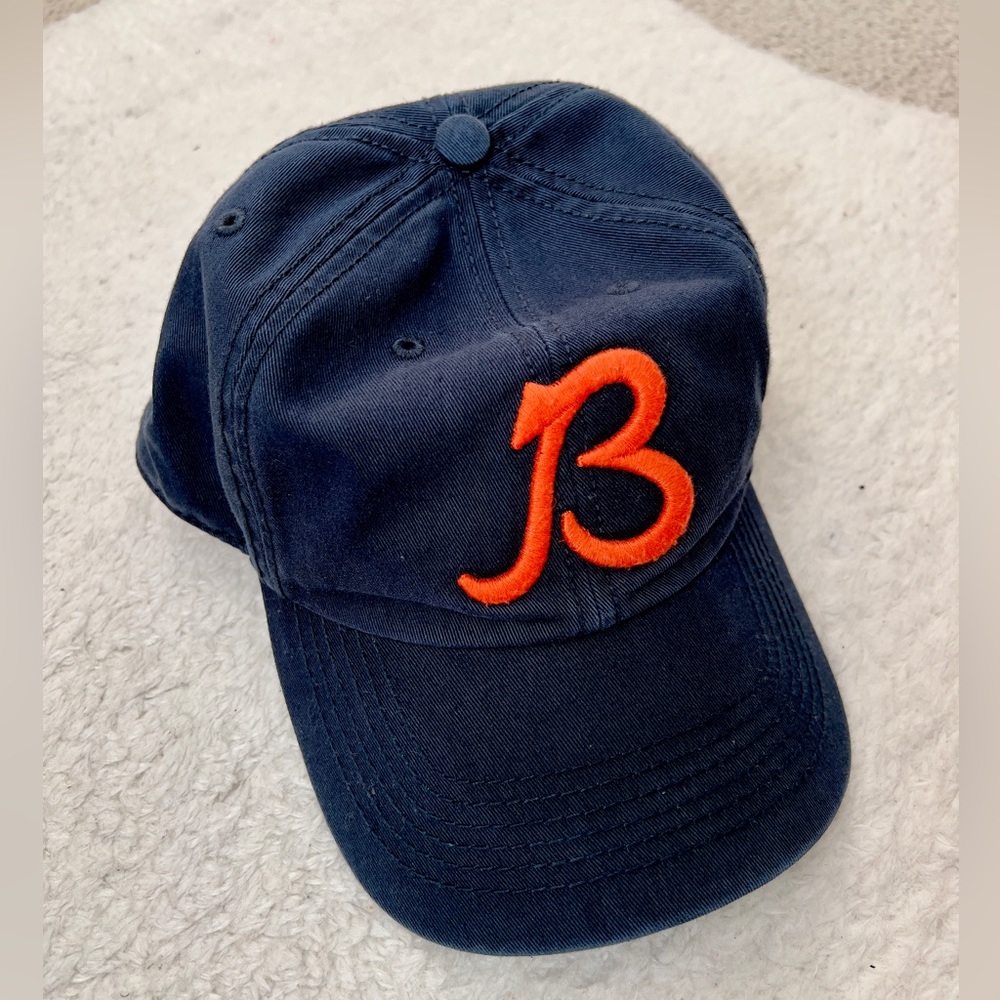 47 Chicago Bears Gridiron Classics Franchise Legacy Fitted Hat - Men’s - Medium